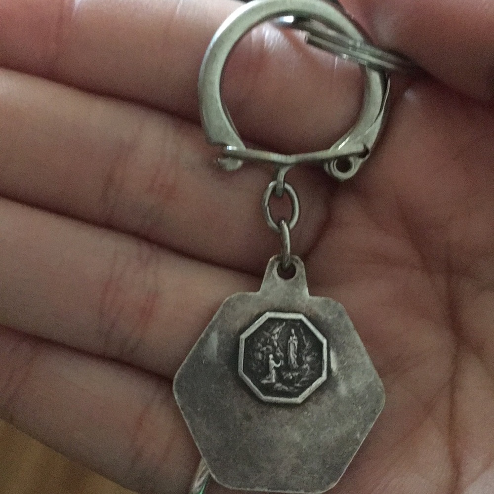 Key Chain - Picture 2 of 2